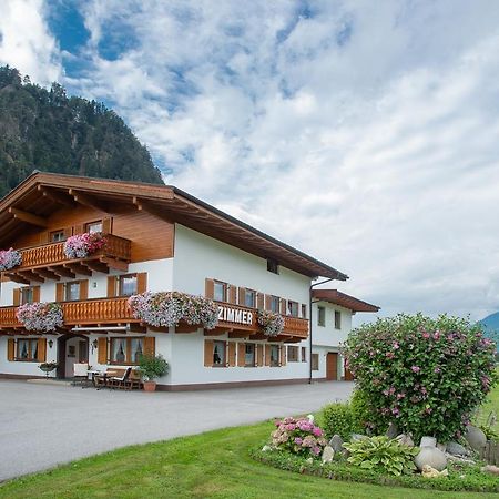 Gaestehaus Luxner Strass im Zillertal Esterno foto
